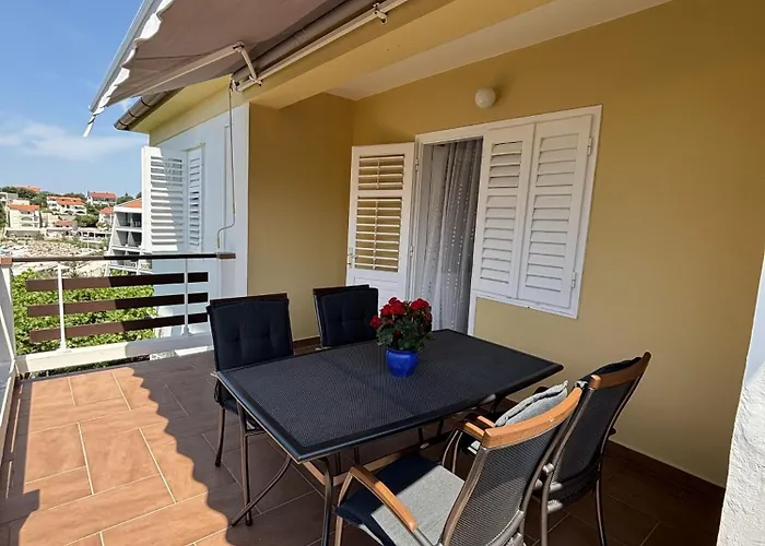 Διαμέρισμα Mihaela 2